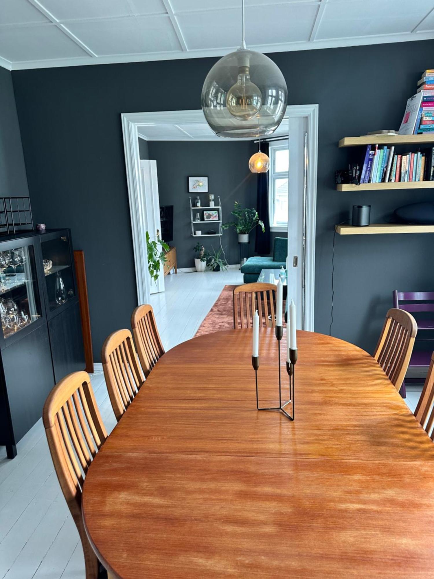 Central Spacious In Apartment
